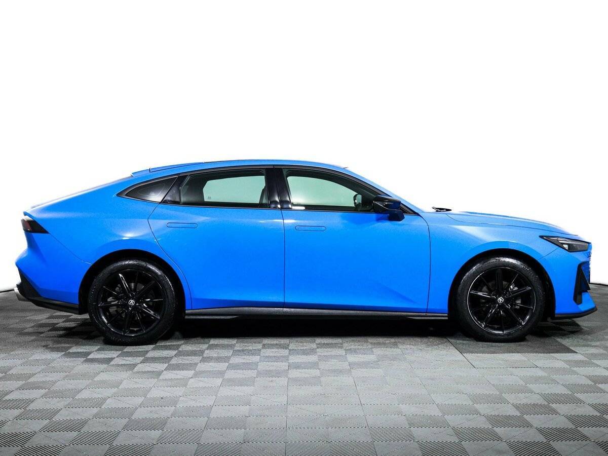 Changan UNI-V, 2022 - 54 260 км. | Фото №4