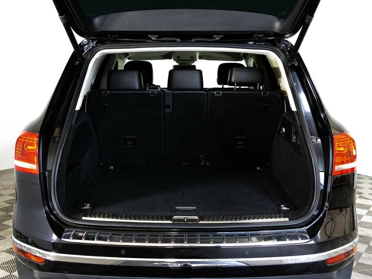 Volkswagen Touareg, 2015 Фото №27