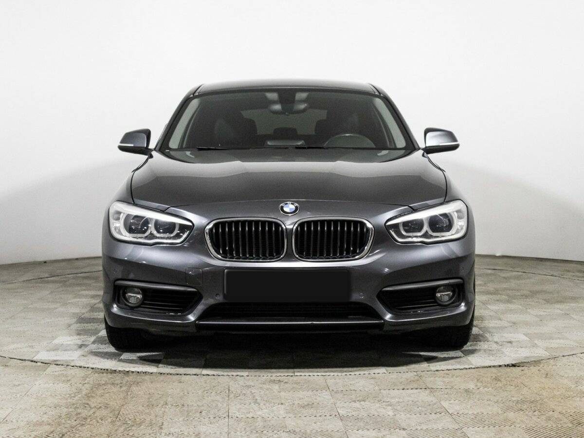 BMW 1 серии 118i, 2017 - 85 300 км. | Фото №2