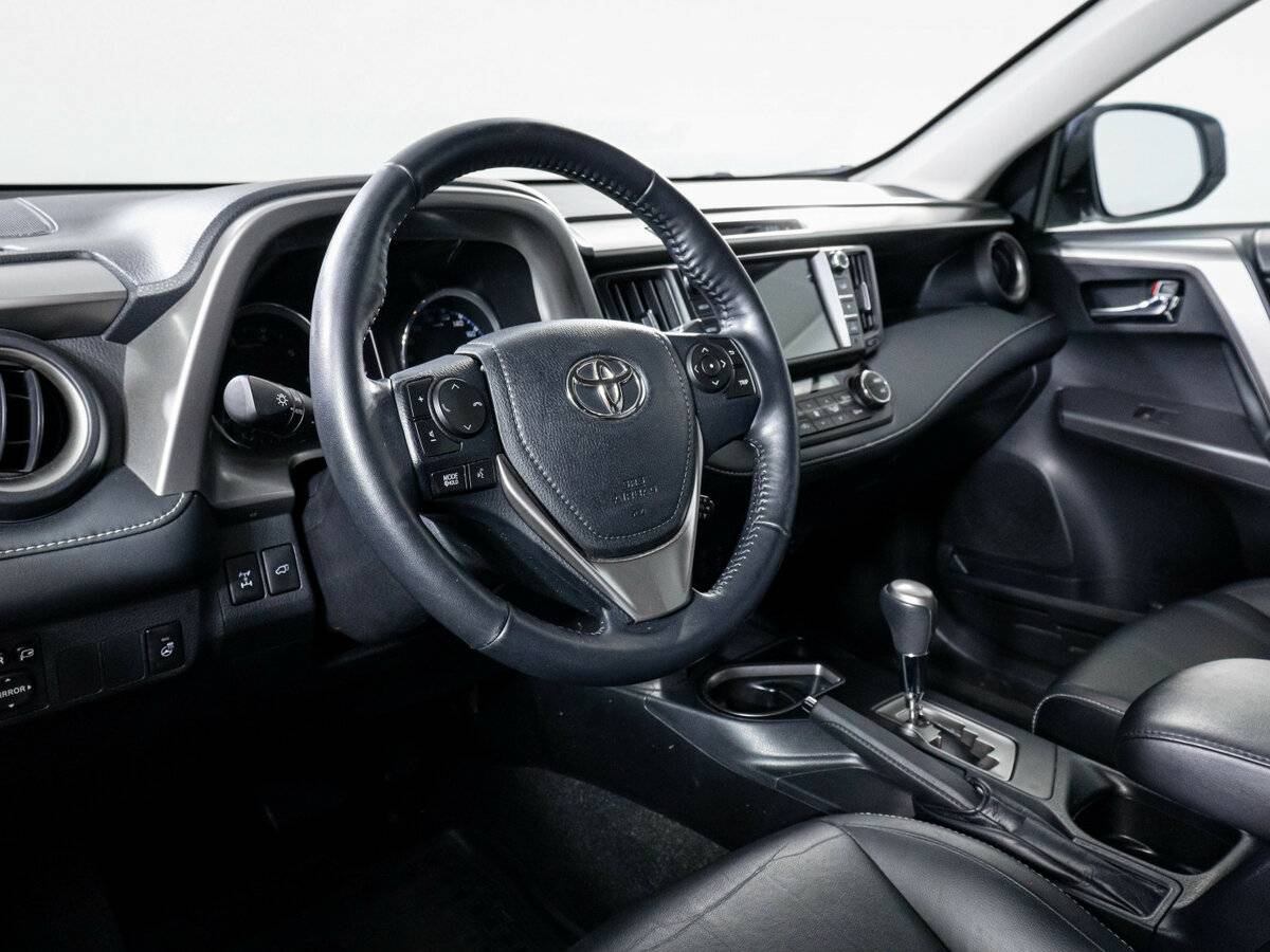 Toyota RAV4, 2018 Фото №14