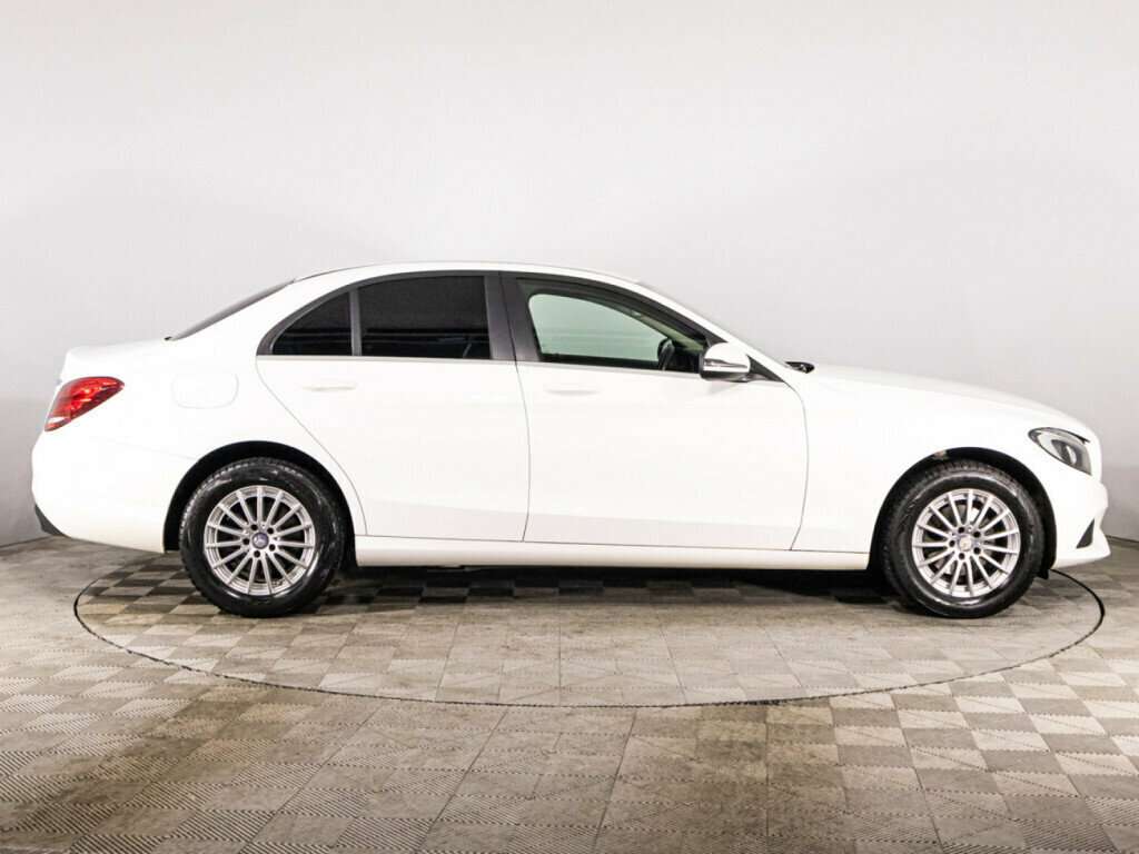 Mercedes-Benz C-Класс 180, 2015 - 134 748 км. | Фото №4