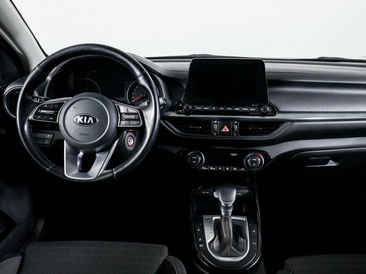 Kia Cerato, 2019 Фото №12
