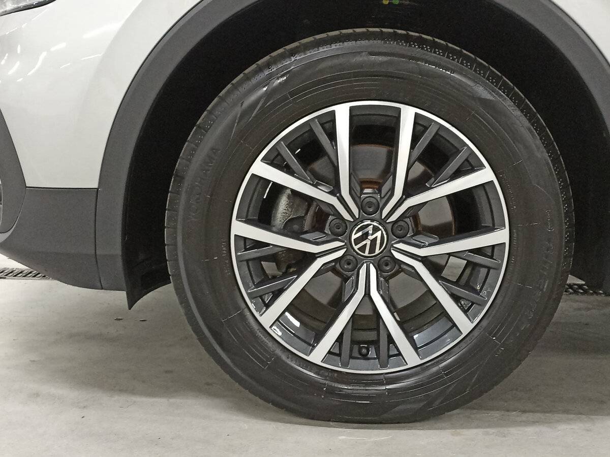 Volkswagen Tiguan, 2021 Фото №18