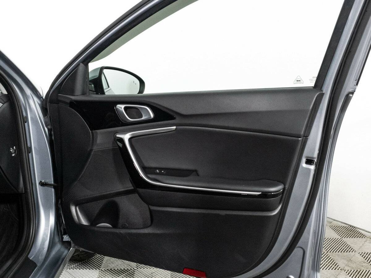 Kia Ceed, 2021 Фото №28