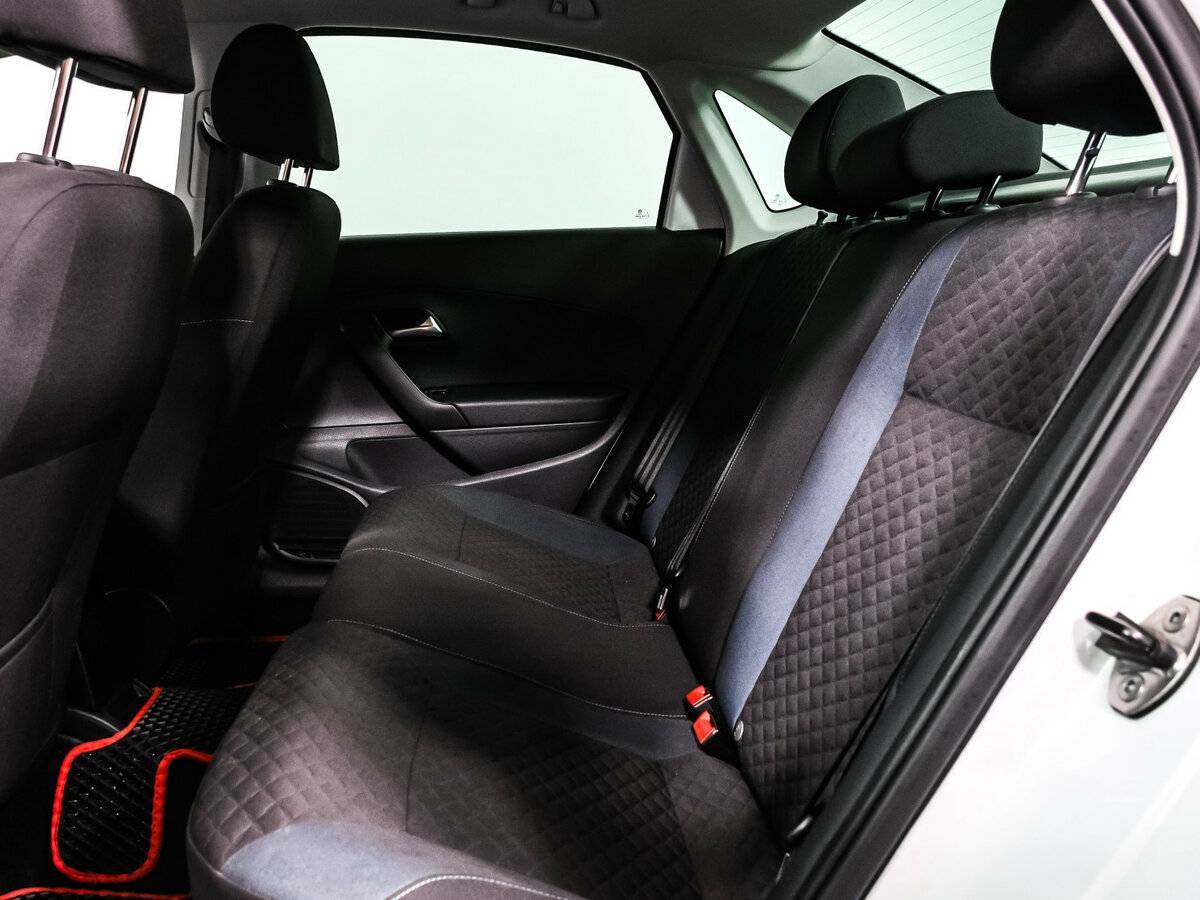 Volkswagen Polo, 2020 Фото №13