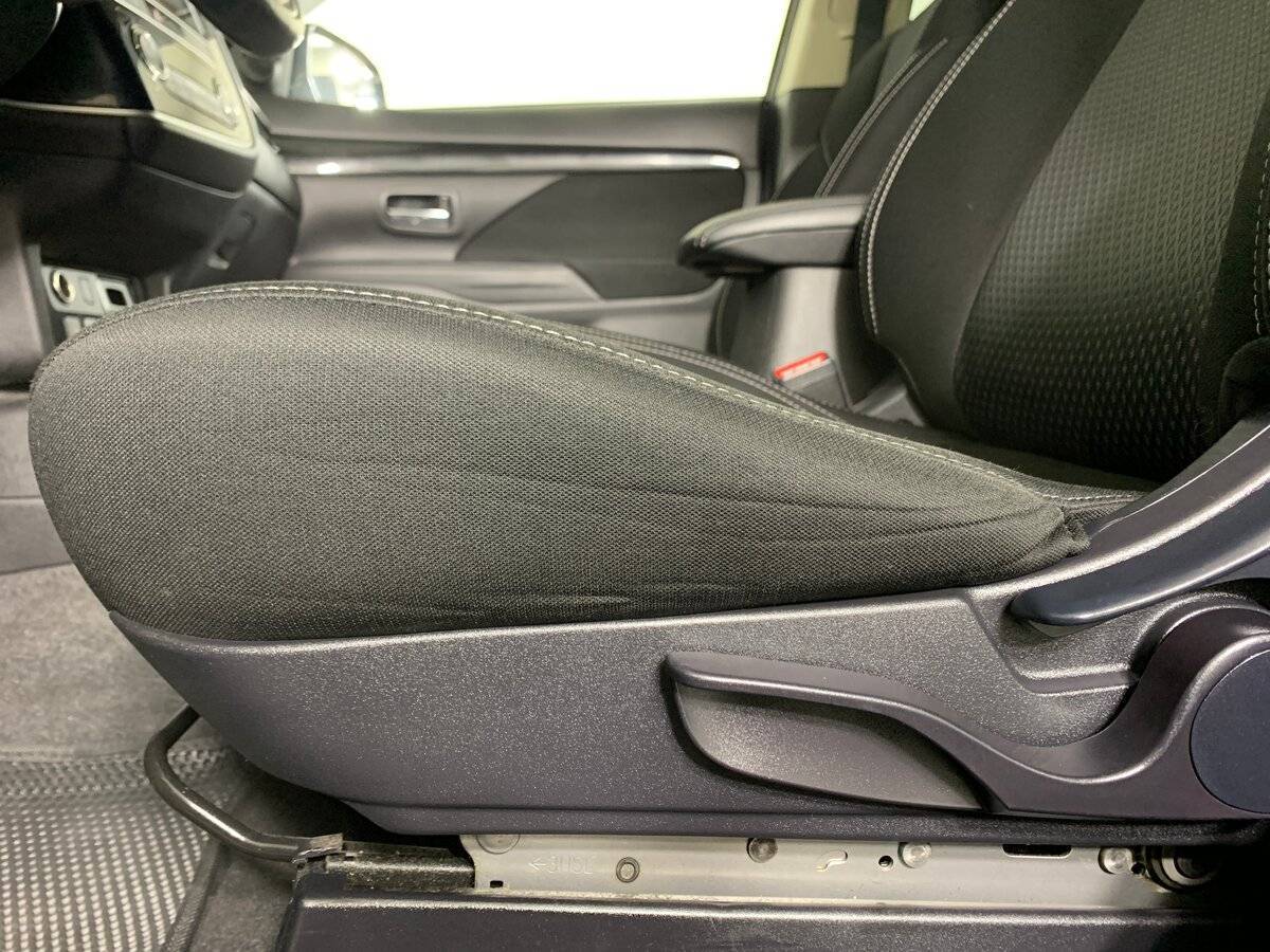 Mitsubishi Outlander, 2019 Фото №16