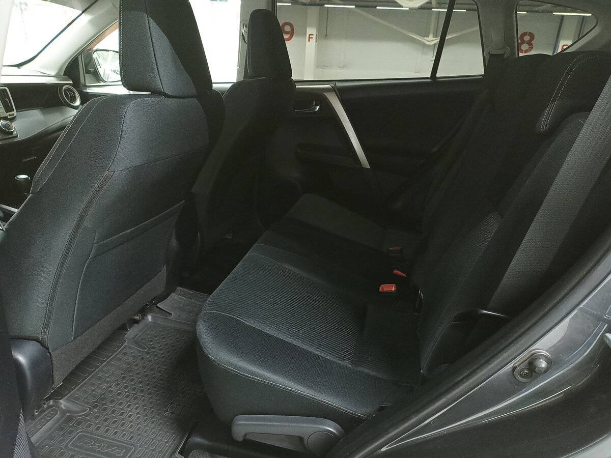 Toyota RAV4, 2013 Фото №12