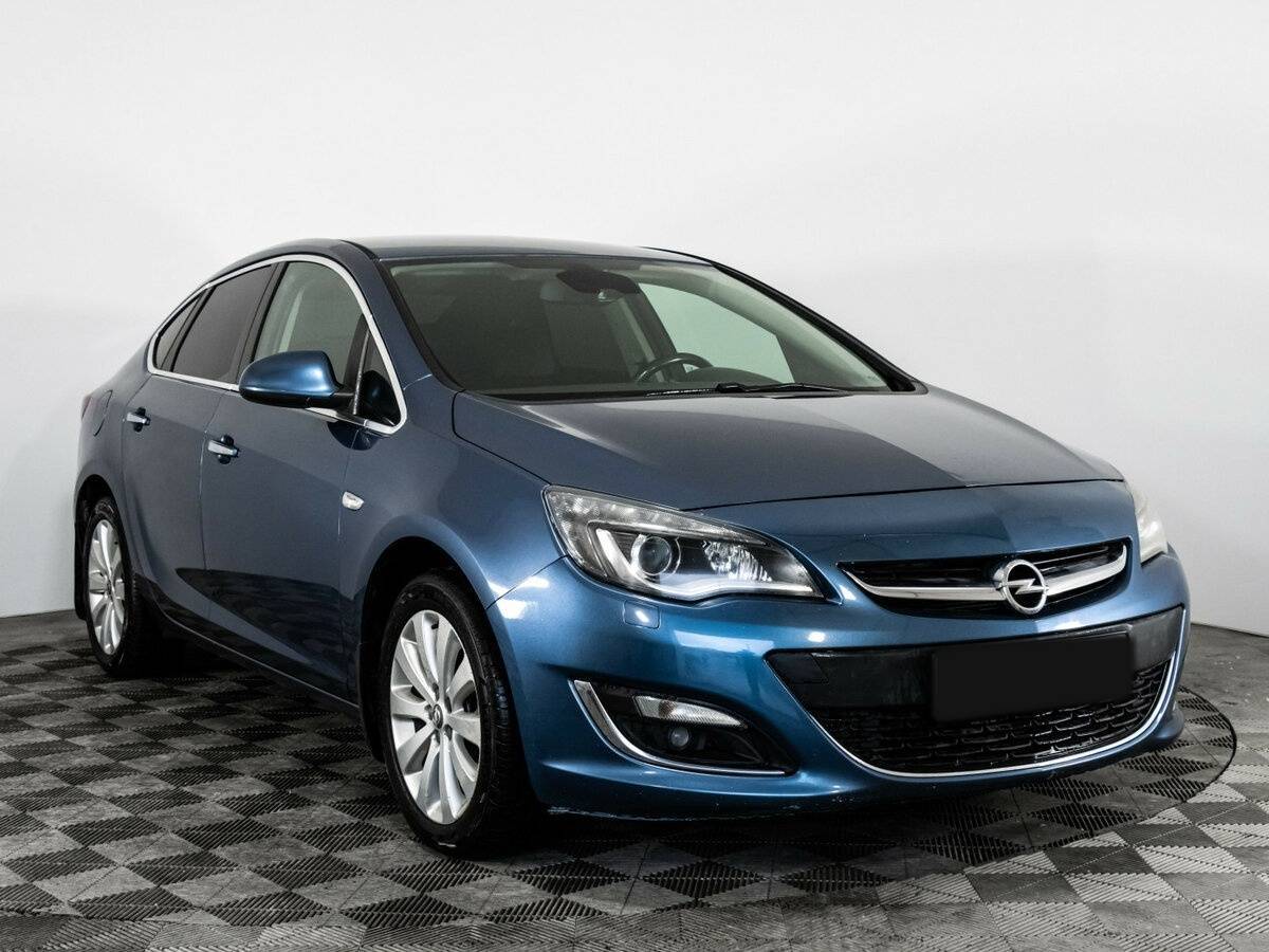 Opel Astra, 2012 - 180 792 км. | Фото №3