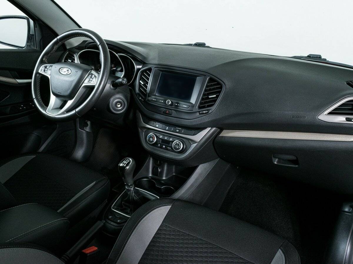 Lada (ВАЗ) Vesta, 2021 - 92 783 км. | Фото №8