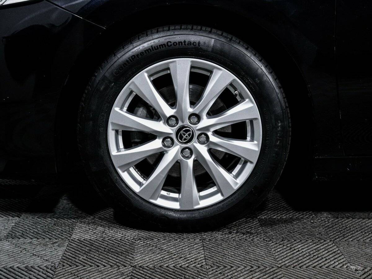 Toyota Camry, 2018 Фото №15