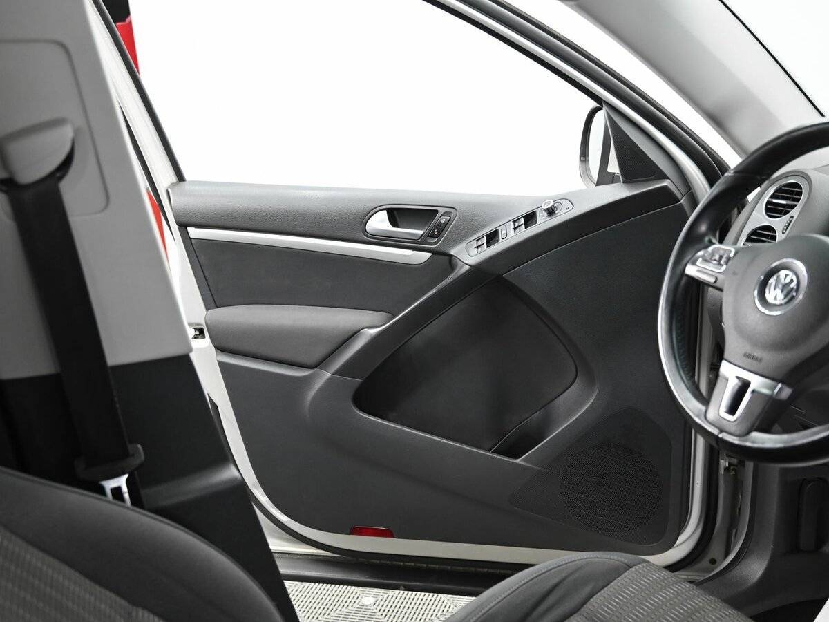 Volkswagen Tiguan, 2012 - 183 000 км. | Фото №5