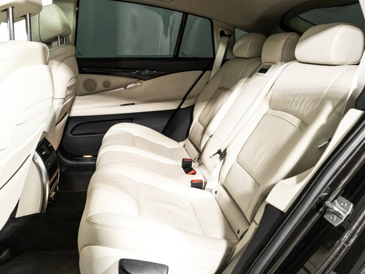 BMW 5 серии Gran Turismo 535i xDrive, 2014 Фото №10