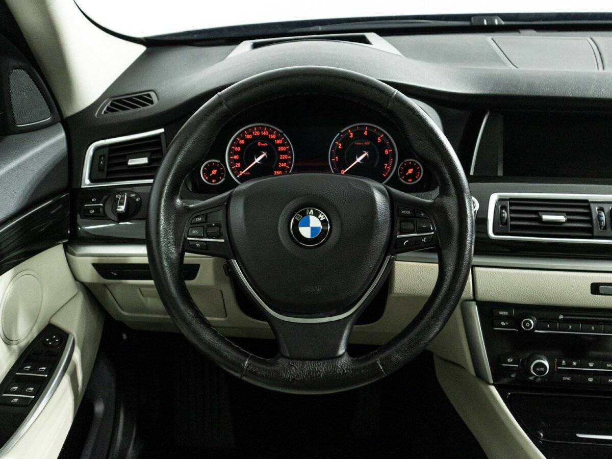 BMW 5 серии Gran Turismo 535i xDrive, 2014 Фото №25