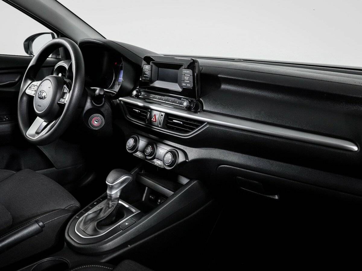 Kia Cerato, 2020 Фото №9