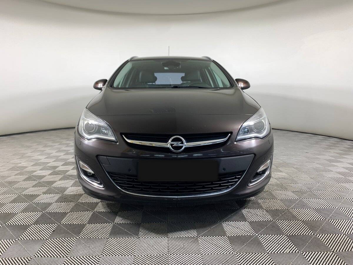 Opel Astra, 2014 - 93 000 км. | Фото №2