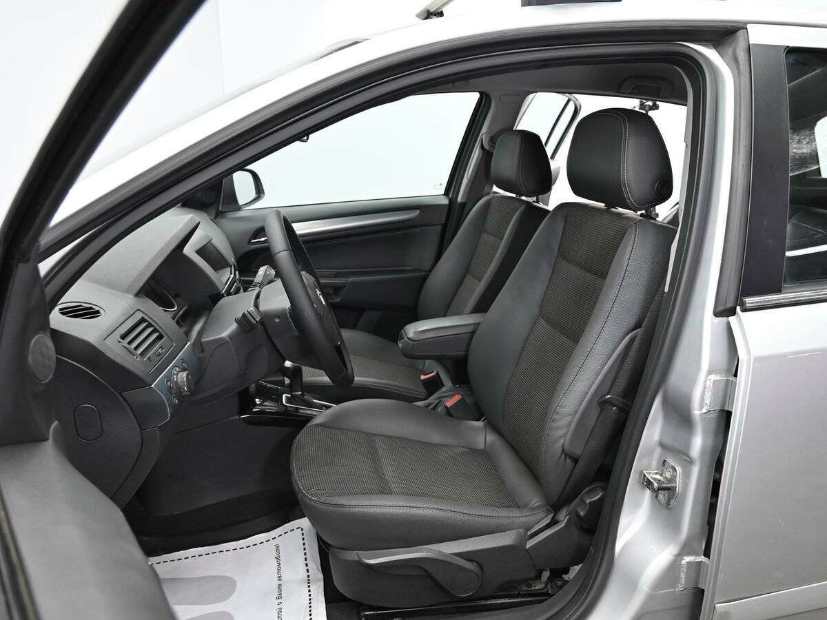 Opel Astra, 2012 - 182 000 км. | Фото №5