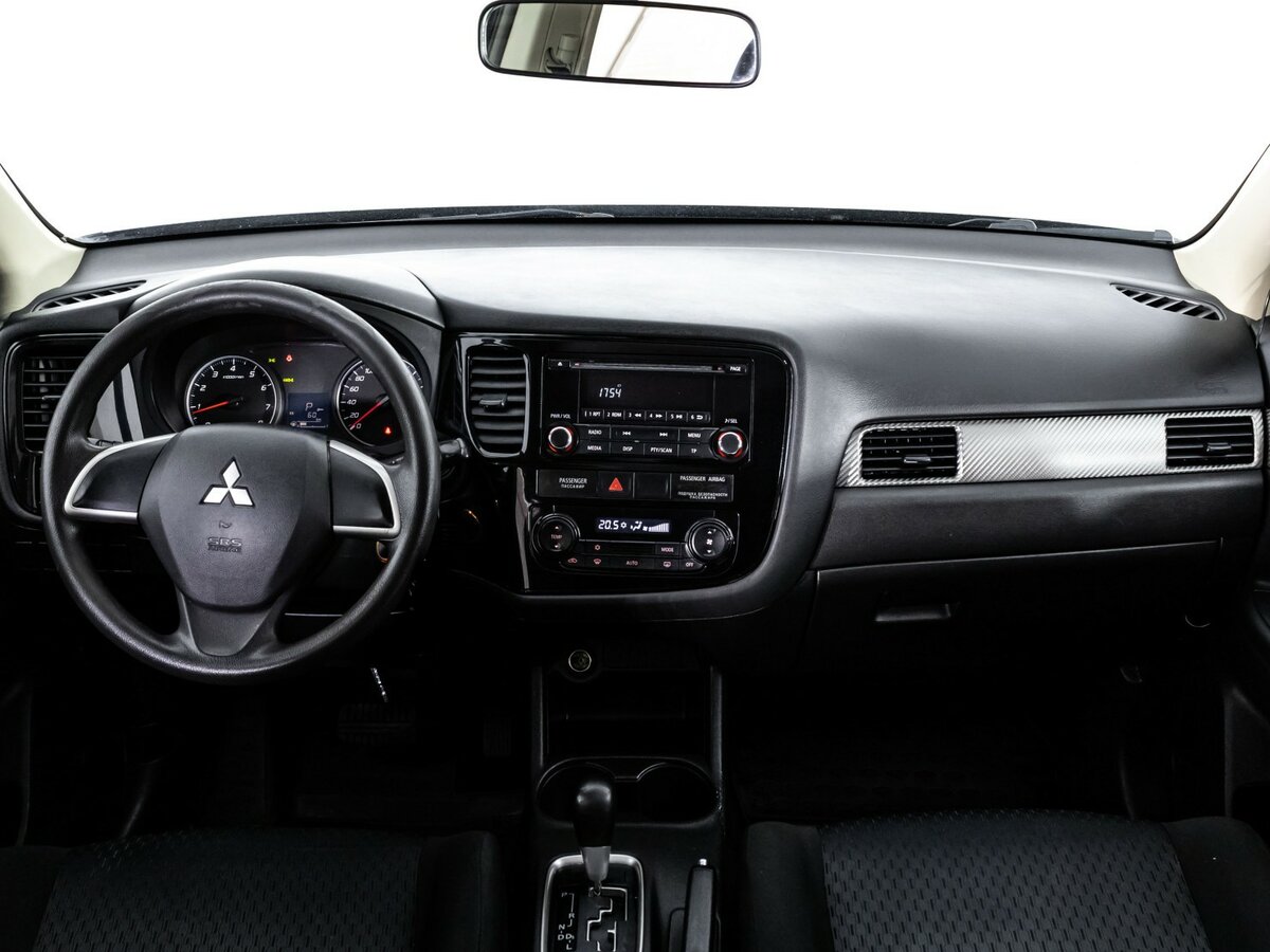 Mitsubishi Outlander III Рестайлинг, 2014 - 249 895 км. | Фото №8