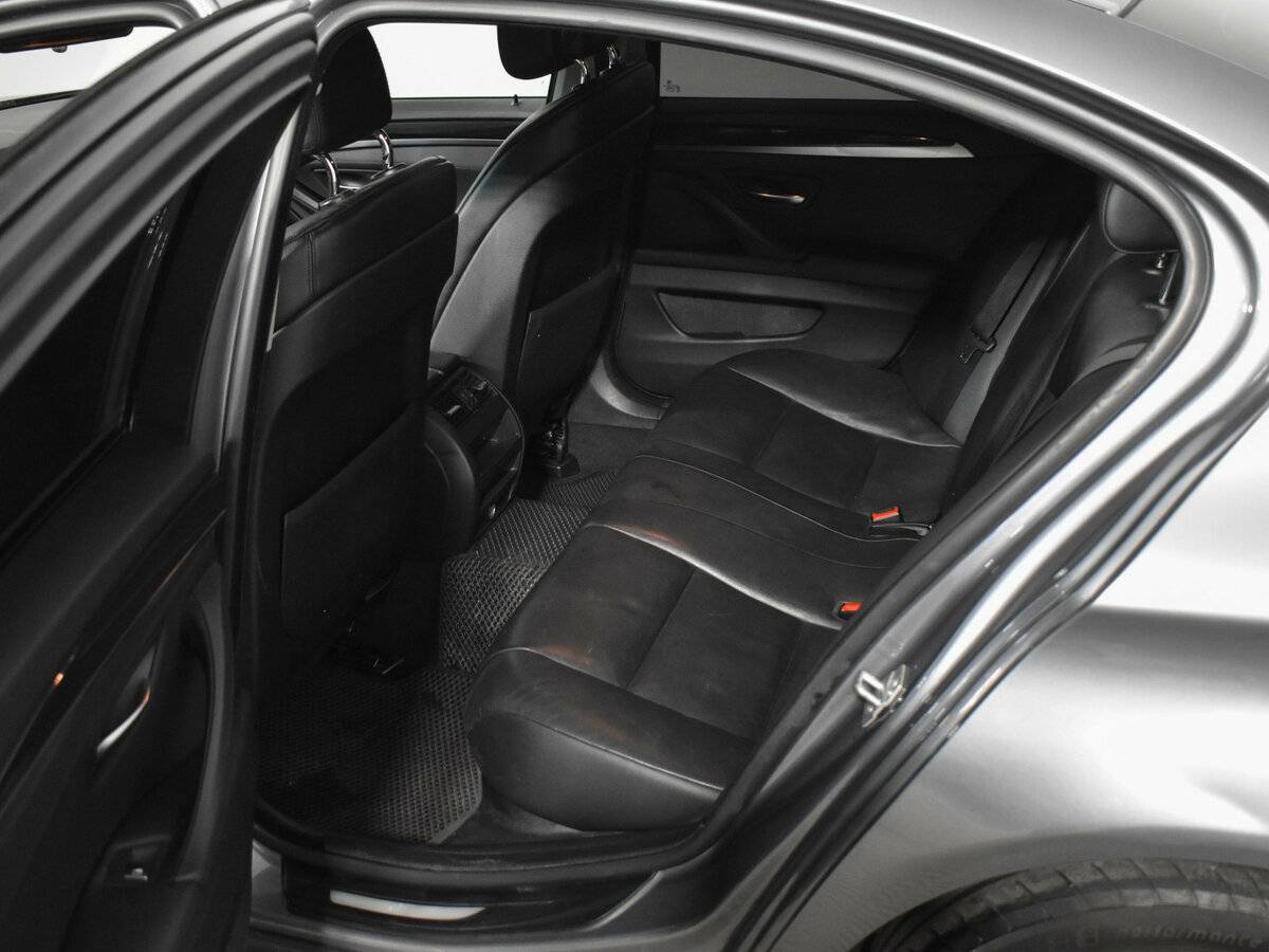 BMW 5 серии 520i VI (F10/F11/F07), 2013 Фото №10