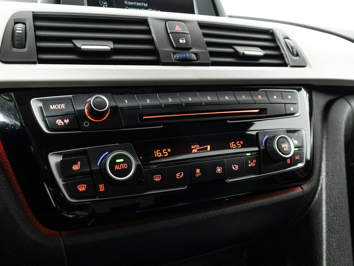 BMW 3 серии 318i VI (F3x) Рестайлинг, 2017 Фото №16