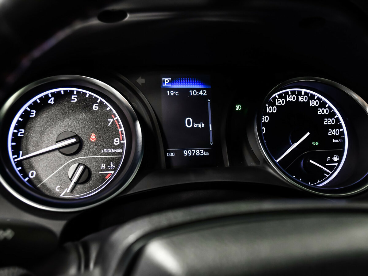 Toyota Camry VIII (XV70) Рестайлинг, 2021 - 99 871 км. | Фото №8