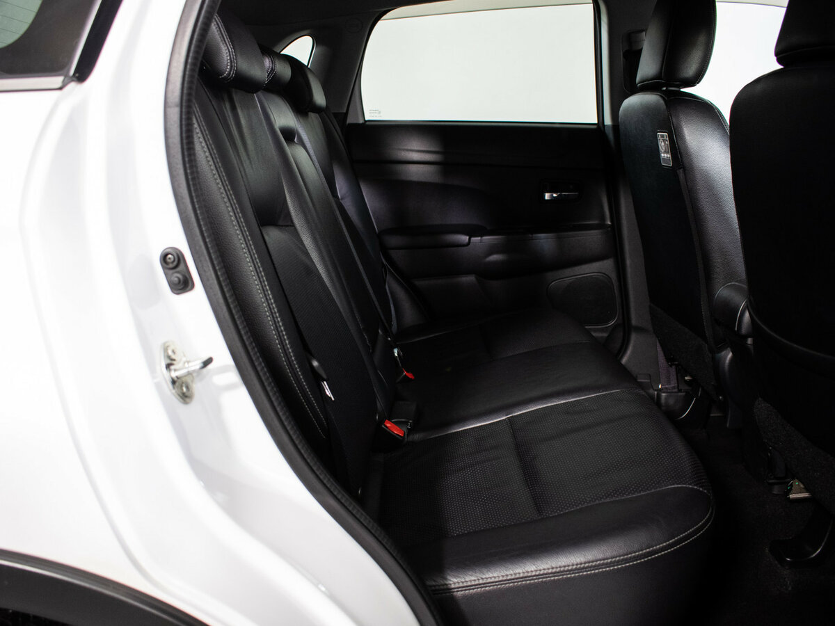 Mitsubishi ASX I Рестайлинг, 2014 Фото №9