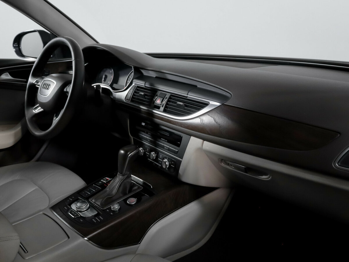 Audi A6 IV (C7) Рестайлинг, 2015 Фото №9