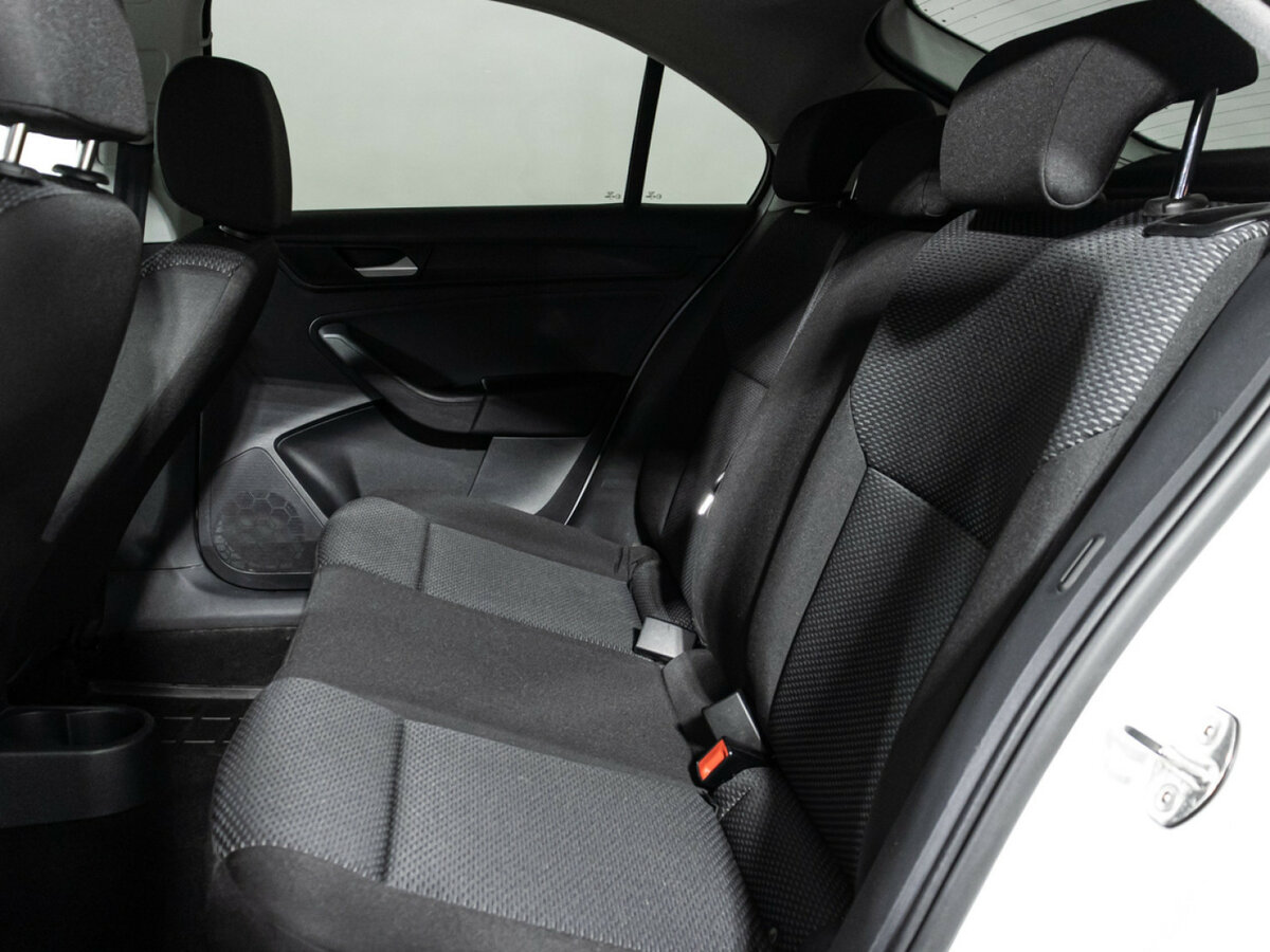 Volkswagen Polo VI, 2021 Фото №10