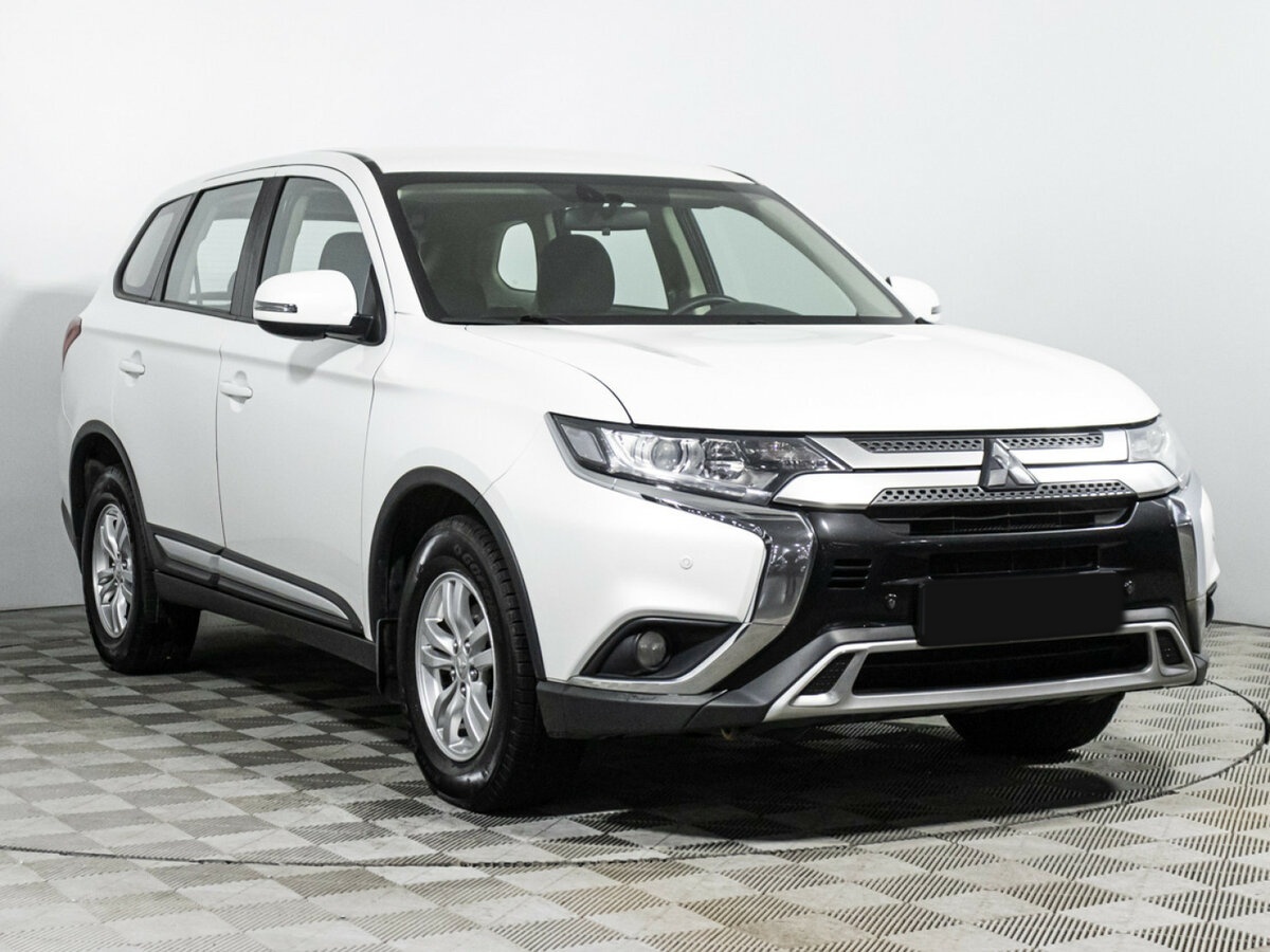Mitsubishi Outlander III Рестайлинг 3, 2019 - 139 151 км. | Фото №3