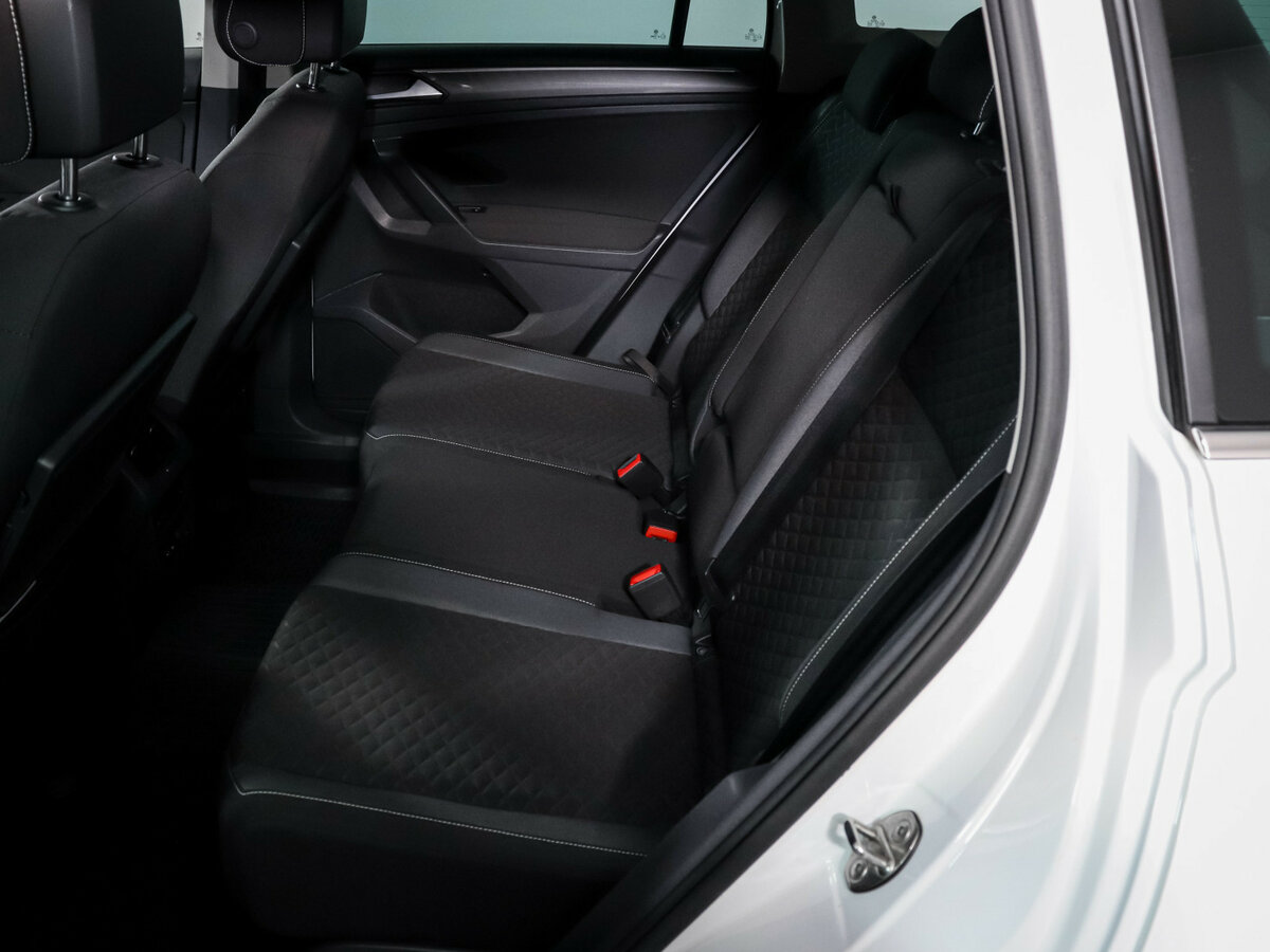Volkswagen Tiguan II, 2018 - 79 222 км. | Фото №8