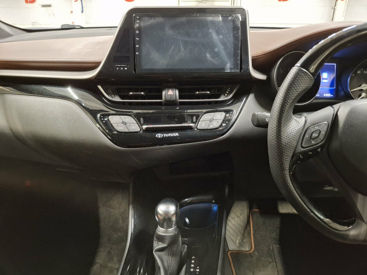 Toyota C-HR I Рестайлинг, 2019 Фото №15