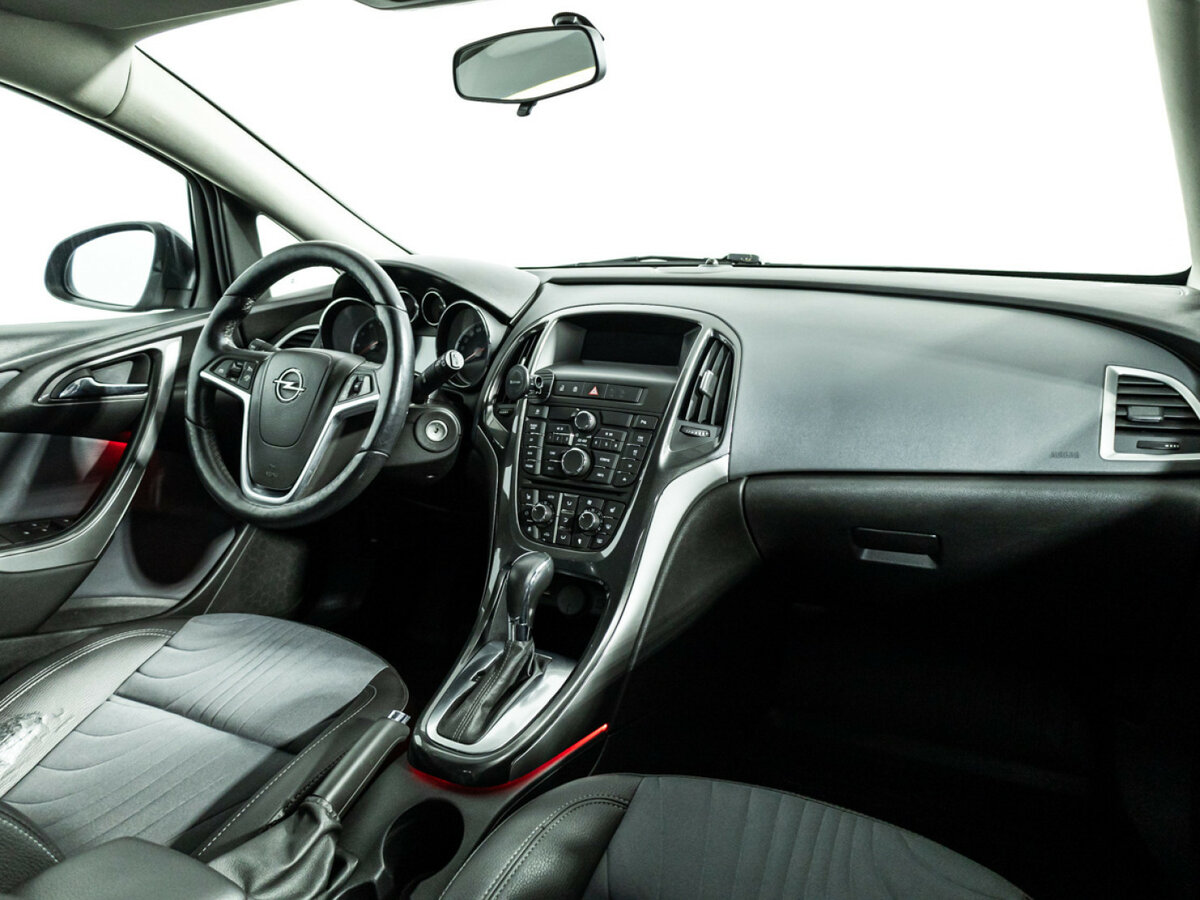 Opel Astra J Рестайлинг, 2013 - 153 570 км. | Фото №7