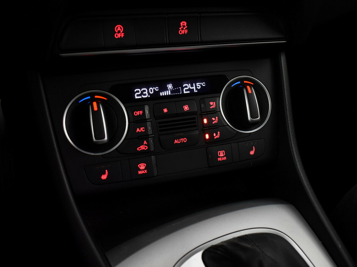 Audi Q3 I (8U) Рестайлинг, 2015 Фото №13