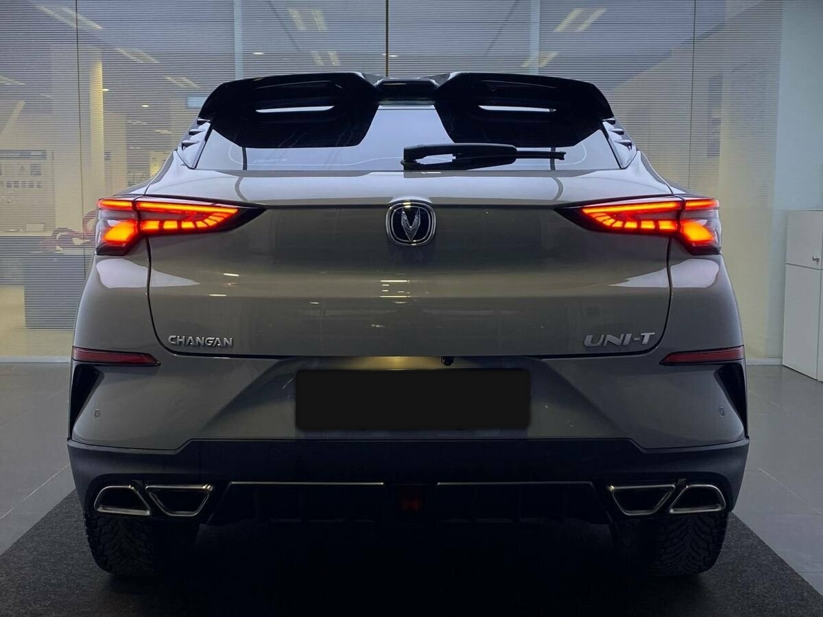 Changan UNI-T I, 2023 Фото №6