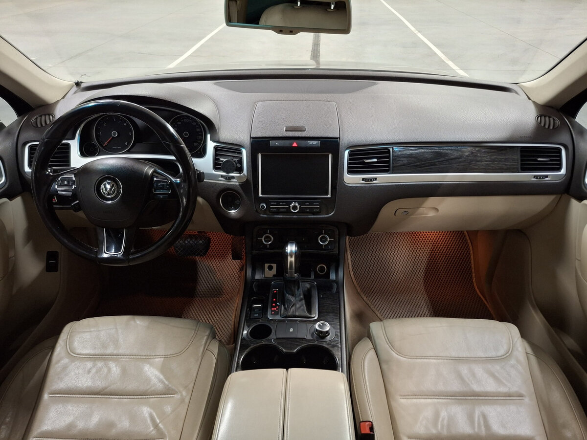 Volkswagen Touareg II, 2013 Фото №14