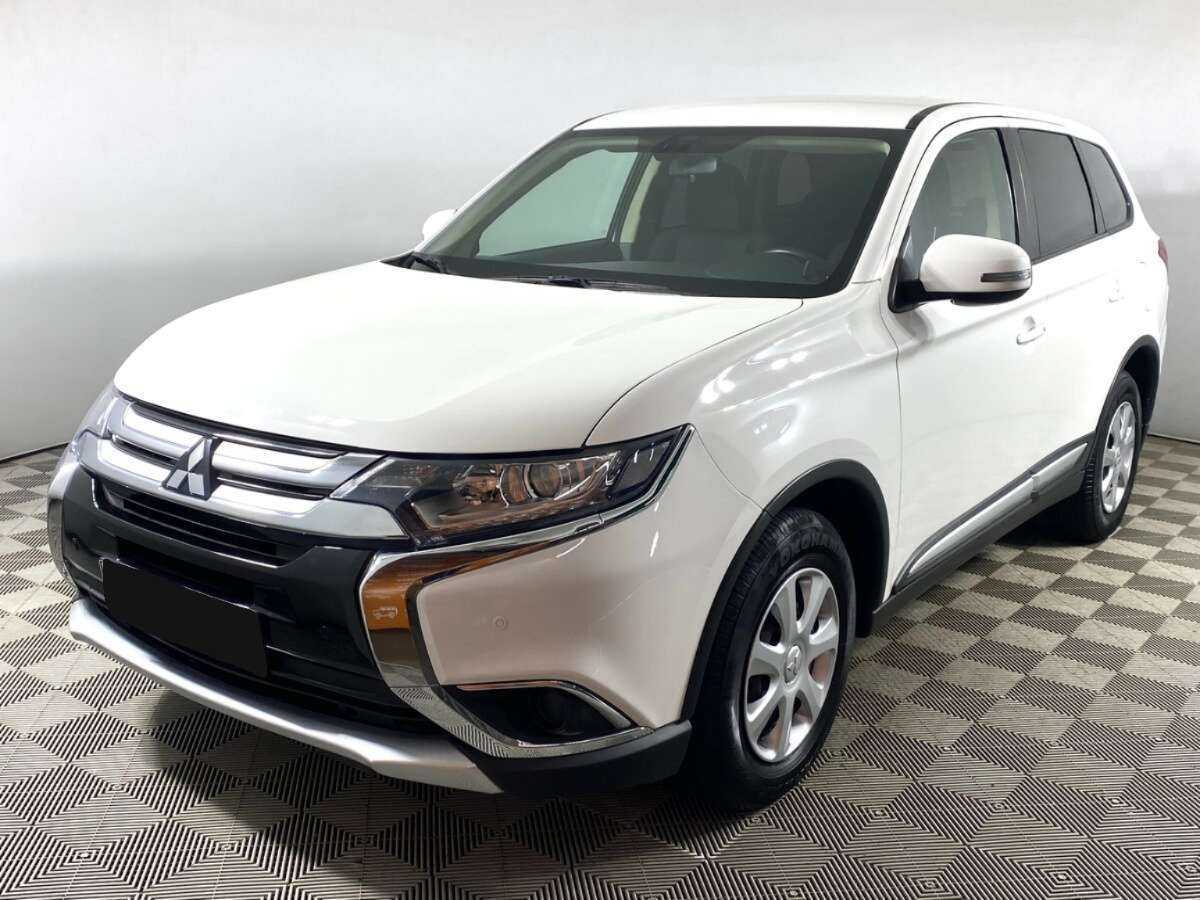 Mitsubishi Outlander, 2017 - 105 000 км. | Фото №1